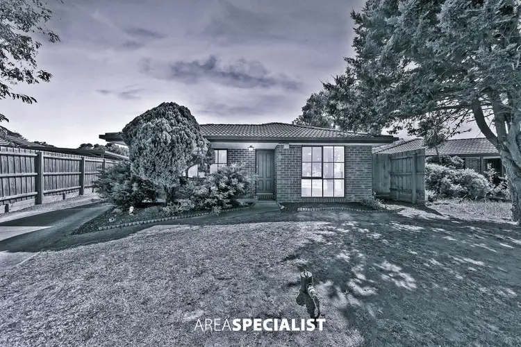 24 Sherriff Rise, Pakenham VIC 3810