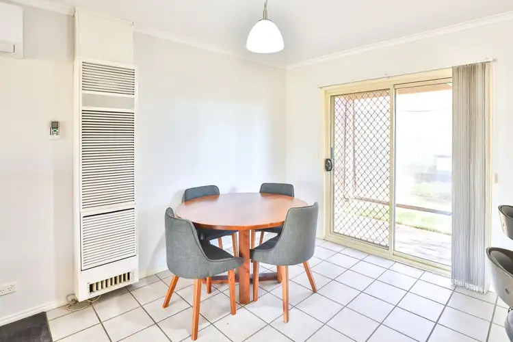 Fifth view of Homely townhouse listing, 9 Eastwood Drive, Mildura VIC 3500
