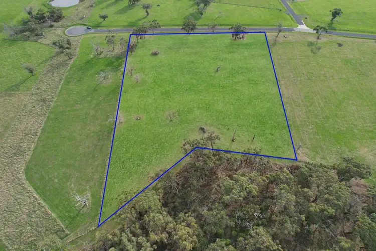 39 Hinterland Rise, Wattle Bank VIC 3995