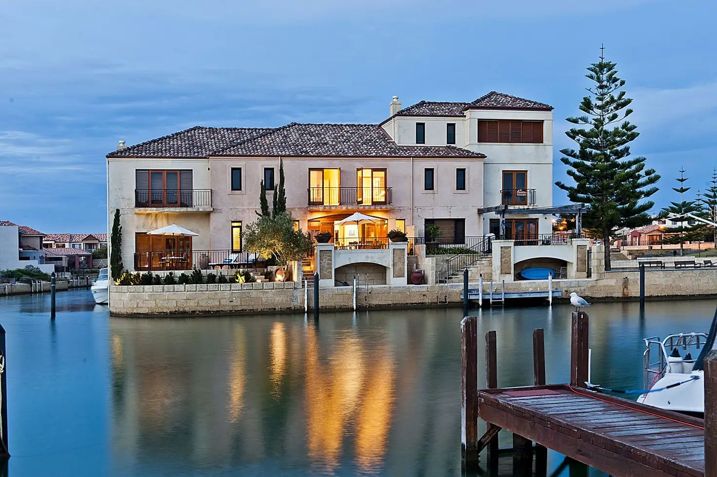 Main view of Homely townhouse listing, 10/5 Westview Parade, Wannanup WA 6210