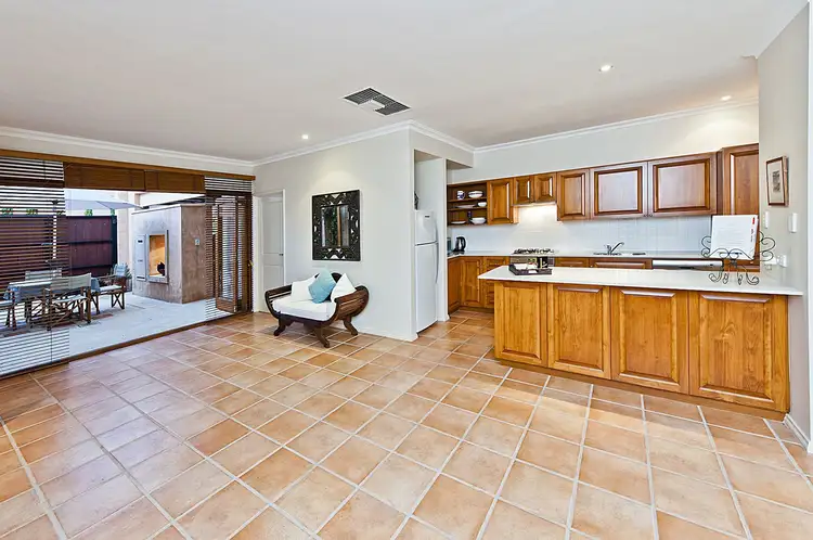 Seventh view of Homely townhouse listing, 10/5 Westview Parade, Wannanup WA 6210