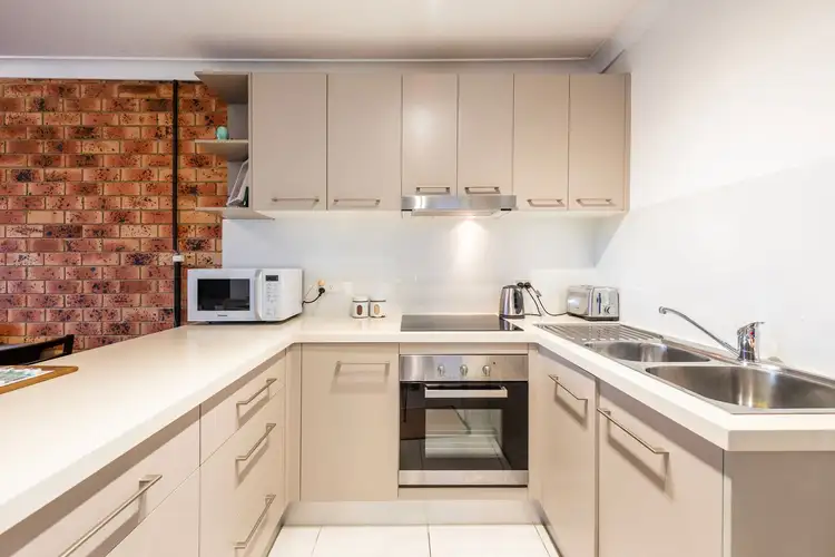 Fourth view of Homely house listing, 8 Gosford Close, Grafton NSW 2460