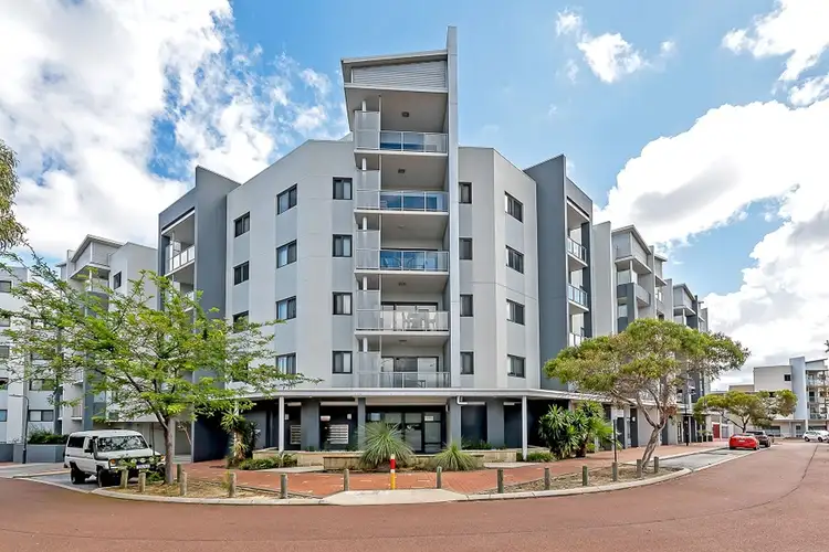 69/6 Walsh Loop, Joondalup WA 6027