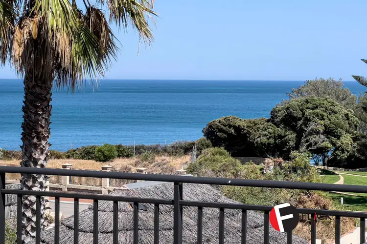 Second view of Homely house listing, 20 Dartmouth Circle, Quinns Rocks WA 6030