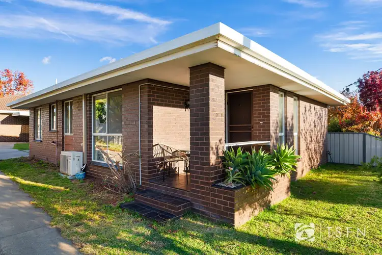 Main view of Homely unit listing, 1/27 Marshall Crescent, Kennington VIC 3550
