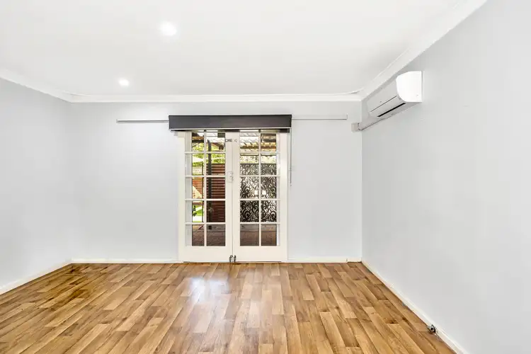 Fifth view of Homely unit listing, 11/4 Uldina Place, Pinjarra WA 6208