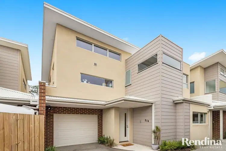 2/4 Turnbull Court, Brunswick West VIC 3055
