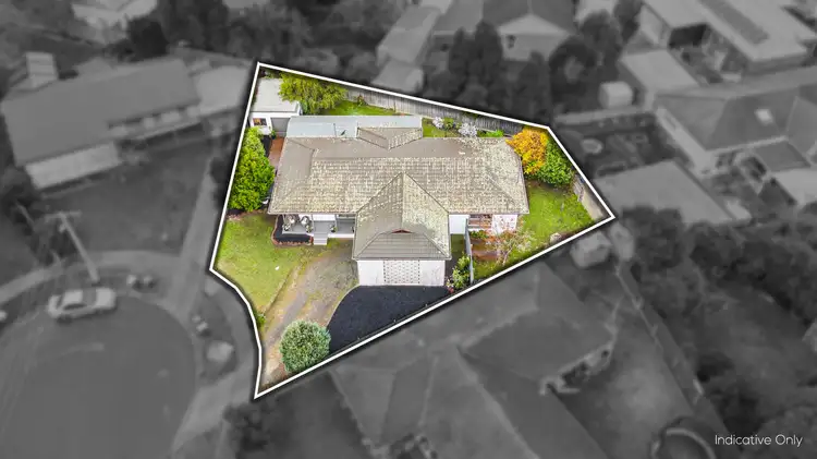 Second view of Homely house listing, 8 Wattle Court, Traralgon VIC 3844