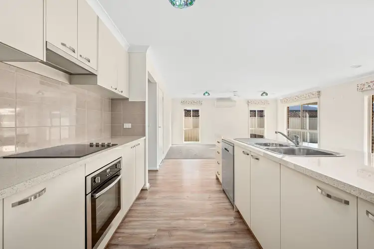 Sixth view of Homely house listing, 3 Jaz Close, Traralgon VIC 3844