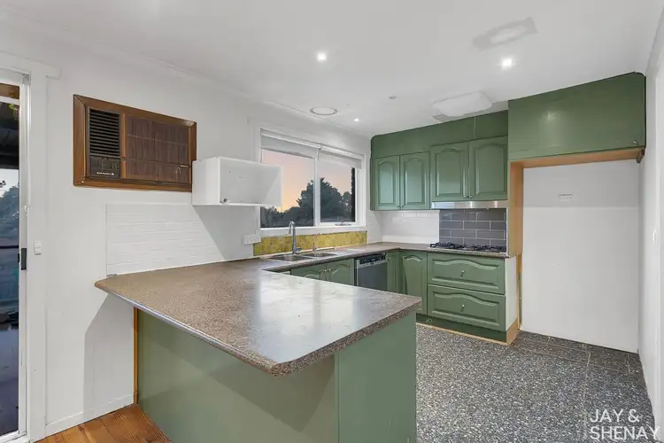 Sixth view of Homely house listing, 33 Peebles Street, Endeavour Hills VIC 3802