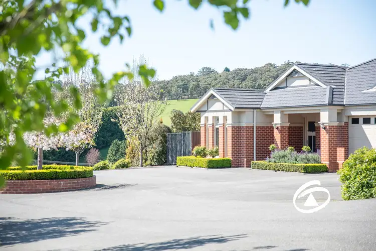 100 Old Gembrook Road, Pakenham Upper VIC 3810
