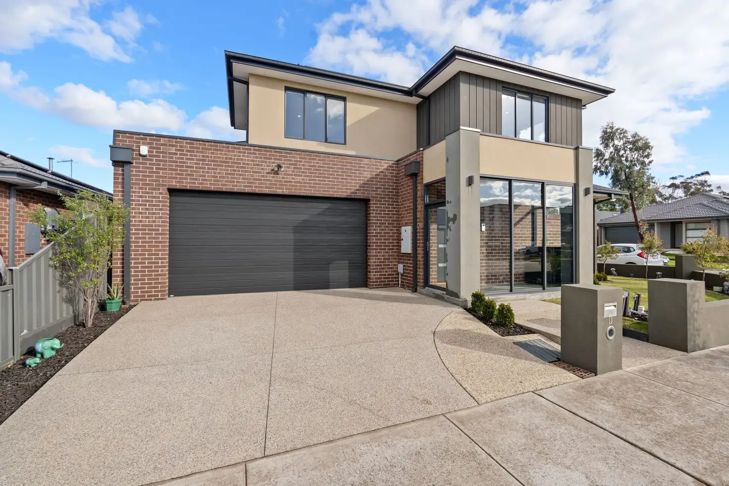 Main view of Homely house listing, 8 Vivid Way, Craigieburn VIC 3064