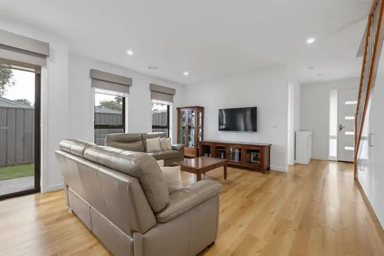 Sixth view of Homely house listing, 8 Vivid Way, Craigieburn VIC 3064
