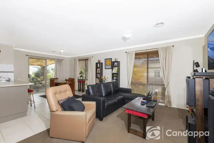 Fifth view of Homely house listing, 7 Richie Court, Drouin VIC 3818