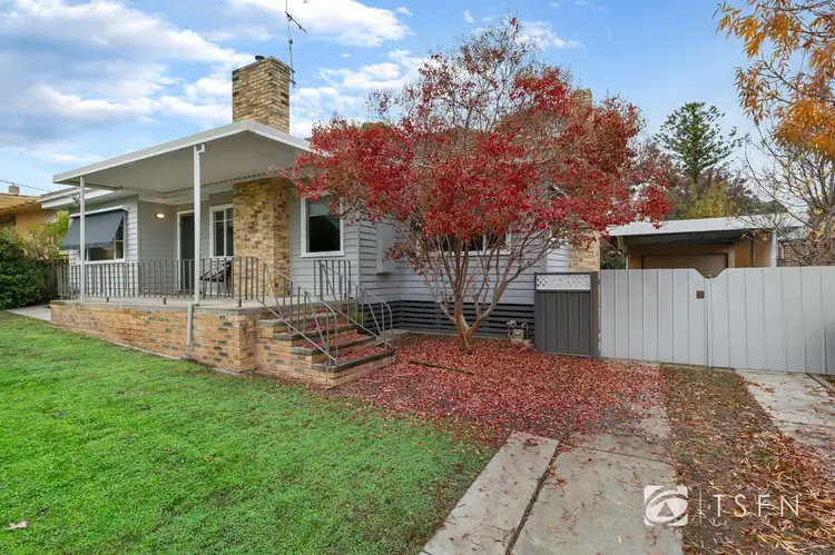 26 Ewing Avenue, Flora Hill VIC 3550