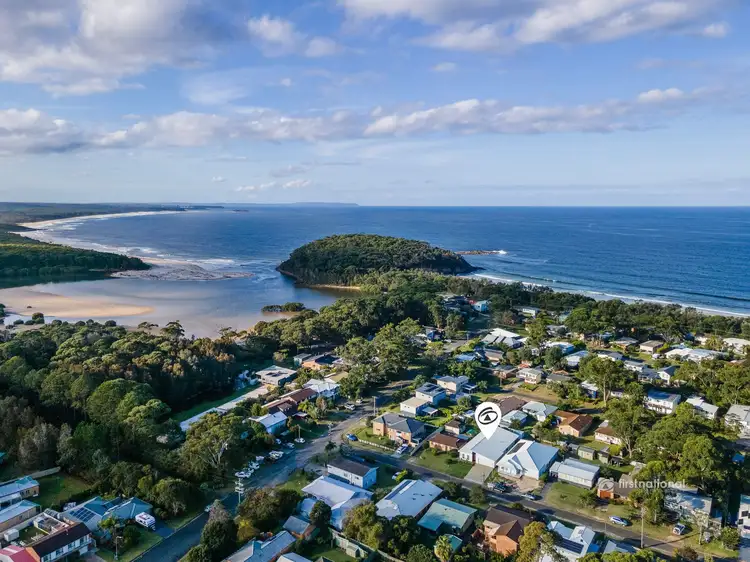 4 Bangalow Street, Narrawallee NSW 2539