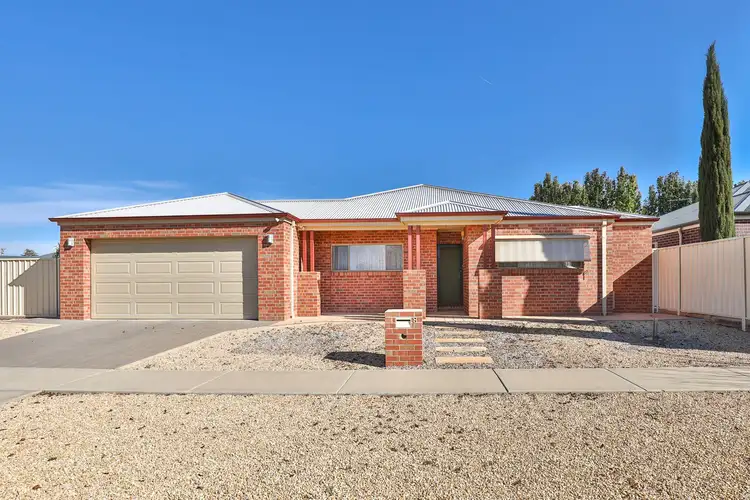 8 Eve Court, Mildura VIC 3500