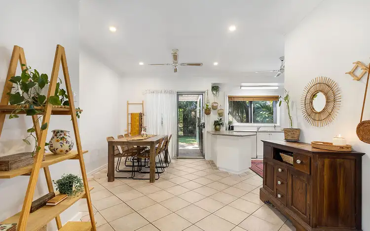 6 Stickney Way, Baynton WA 6714