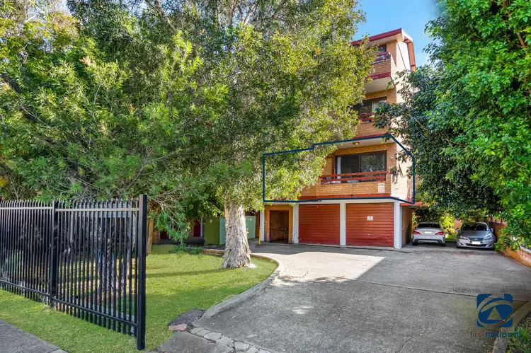 Main view of Homely unit listing, 2/39 Bathurst Street, Liverpool NSW 2170