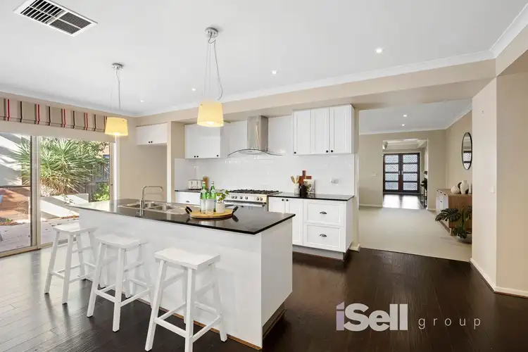 Fourth view of Homely house listing, 10 Mountainview Boulevard, Cranbourne North VIC 3977