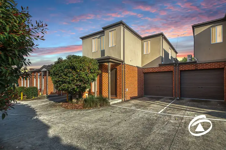 11/4 Young Road, Hallam VIC 3803