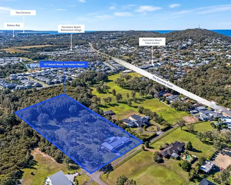 137 Bakali Road, Forresters Beach NSW 2260