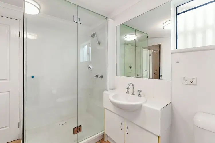 Sixth view of Homely unit listing, 2/55 Minnie Street, Parramatta Park QLD 4870