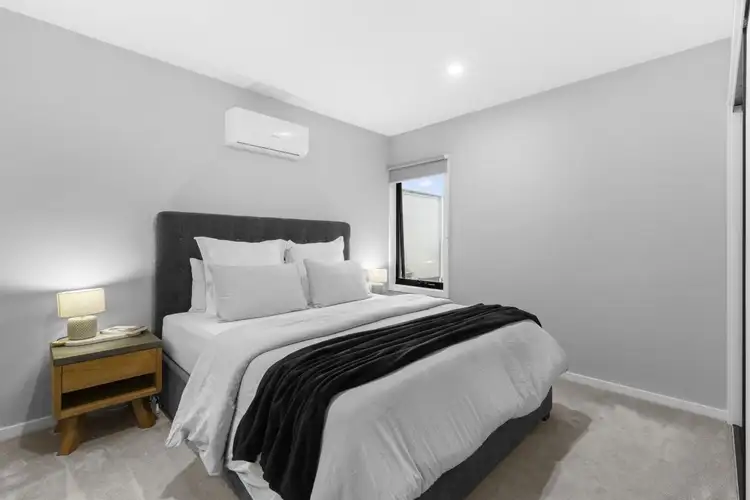 Sixth view of Homely townhouse listing, 21 Calibre Retreat, Keysborough VIC 3173