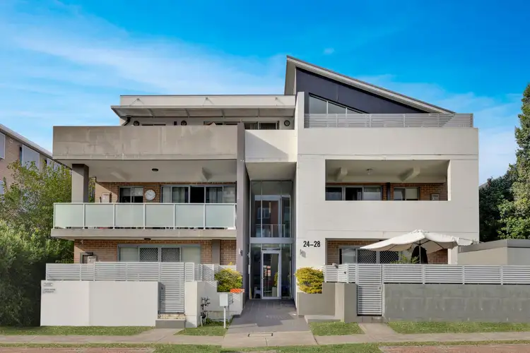 6/24-28 Bembridge Street, Carlton NSW 2218
