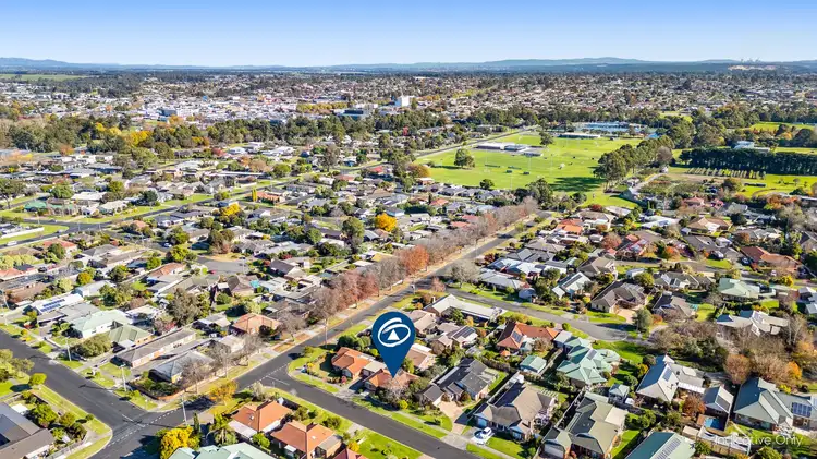 Second view of Homely house listing, 2/24 Firmin Street, Traralgon VIC 3844