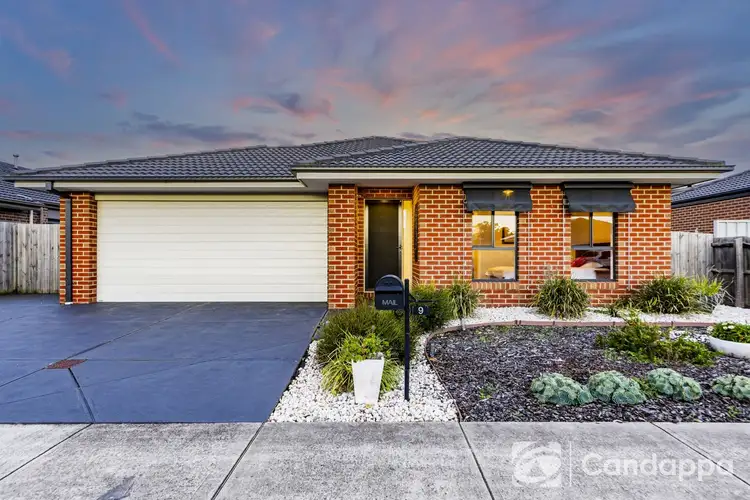 9 Pepper Crescent, Drouin VIC 3818