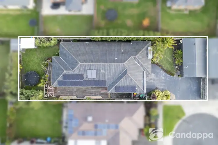 Second view of Homely house listing, 4 Bronte Court, Drouin VIC 3818