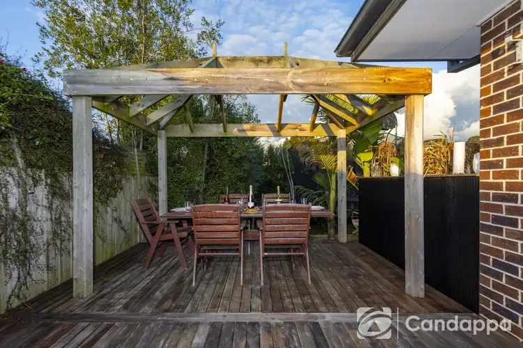 Sixth view of Homely house listing, 4 Bronte Court, Drouin VIC 3818