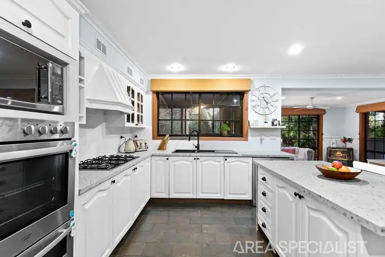 Fifth view of Homely house listing, 25 Yarralumla Drive, Langwarrin VIC 3910