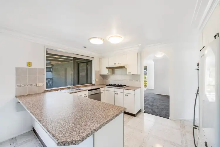 Sixth view of Homely house listing, 2 Peta Close, Bateau Bay NSW 2261