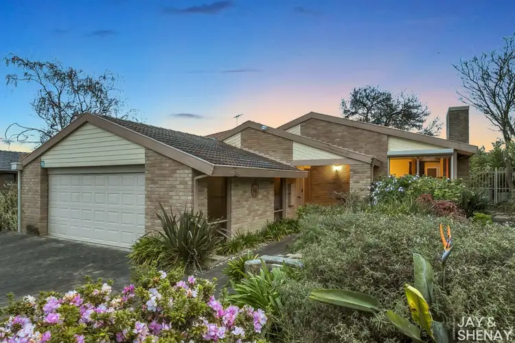 3 Brandon Court, Endeavour Hills VIC 3802