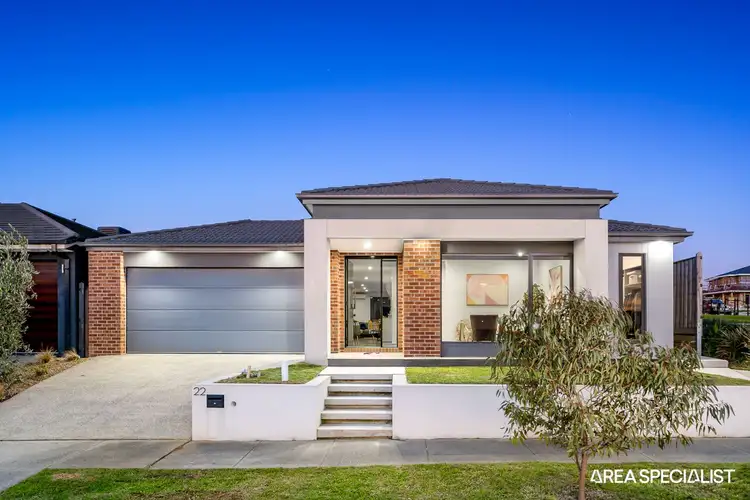 22 Elmtree Crescent, Clyde North VIC 3978