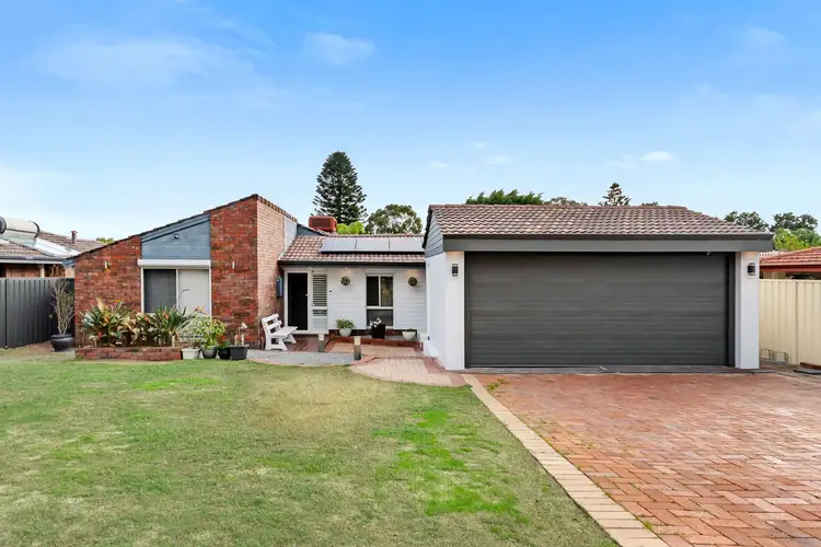9 Godfrey Place, Kingsley WA 6026
