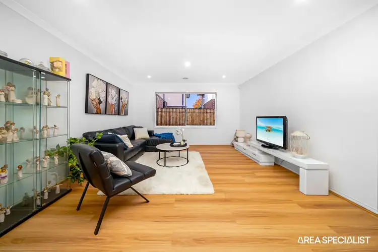 Sixth view of Homely house listing, 3 Mariposa Grove, Cranbourne VIC 3977