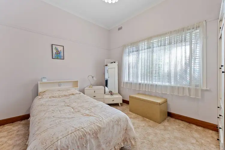 Fifth view of Homely house listing, 2 Valencia Street, Aberfeldie VIC 3040