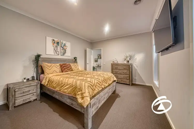 Sixth view of Homely house listing, 27 Royanne Close, Bunyip VIC 3815