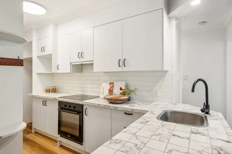 Sixth view of Homely apartment listing, 4/40 Dunmore Terrace, Auchenflower QLD 4066