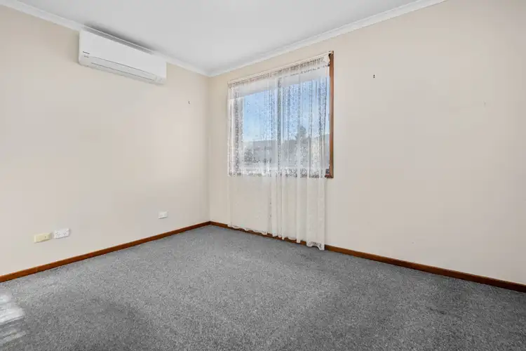Sixth view of Homely house listing, 19 Queen Street, Kangaroo Flat VIC 3555