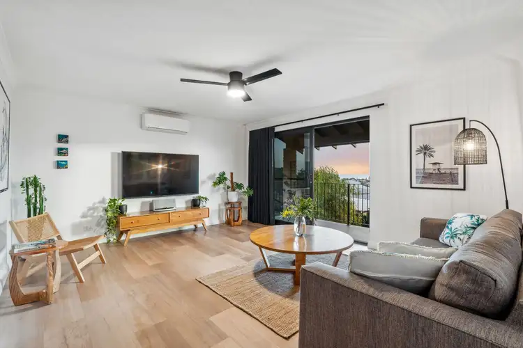 Fifth view of Homely semi-detached listing, 5B Foam Place, Ocean Reef WA 6027