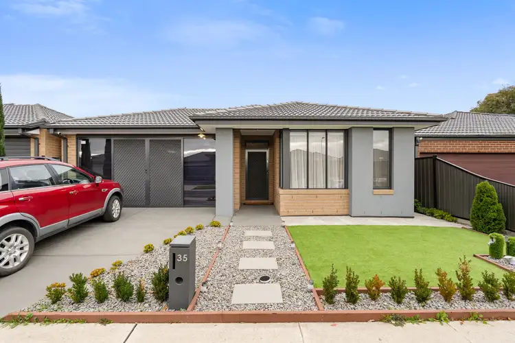 35 Gossia Avenue, Craigieburn VIC 3064