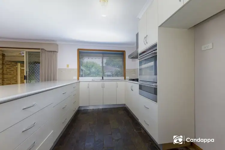 Fifth view of Homely house listing, 4 Grandview Close, Drouin VIC 3818
