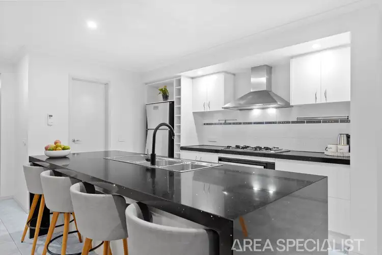 Fifth view of Homely house listing, 136 Pindara Boulevard, Langwarrin VIC 3910