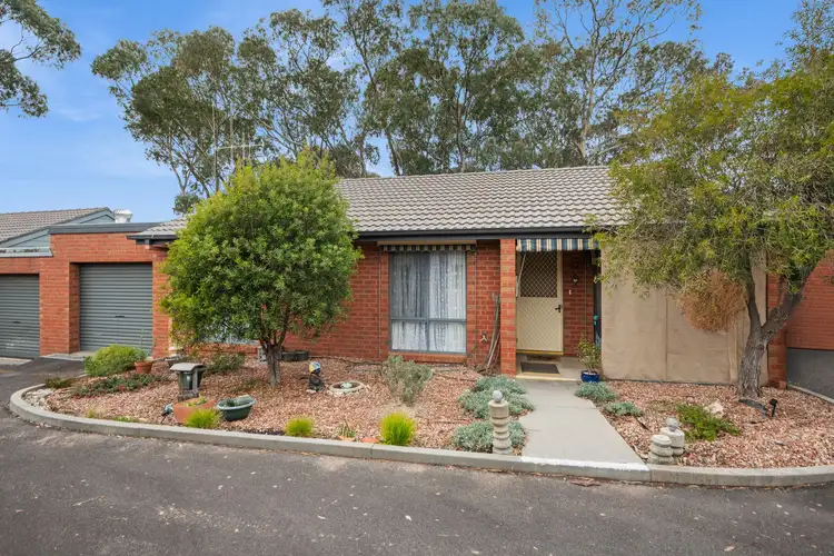 2/28 Collins Street, Kangaroo Flat VIC 3555
