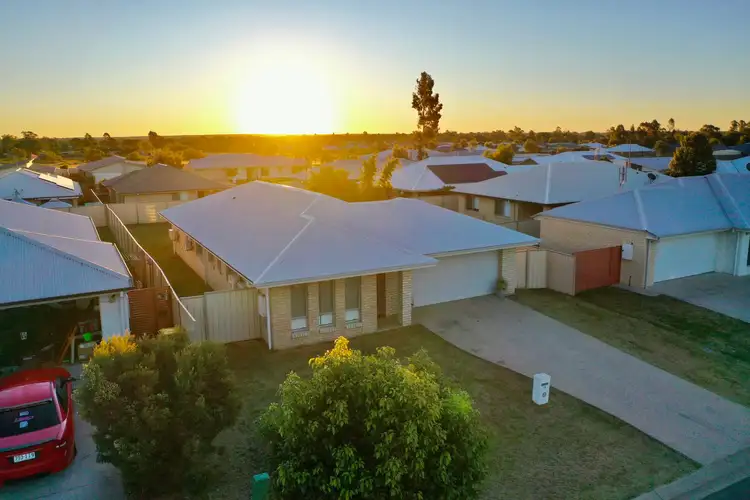 16 Gleeson Street, Chinchilla QLD 4413