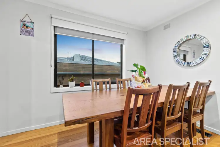 Sixth view of Homely house listing, 10 Gerald Drive, Langwarrin VIC 3910